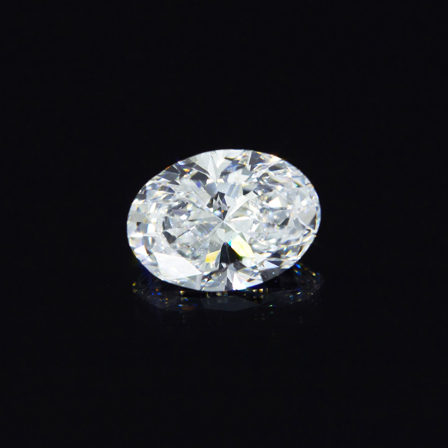 CVD 1 ct-40 ct D color VVS1 clarity, Excellent cut, IGI Certified oval lab-grown diamond