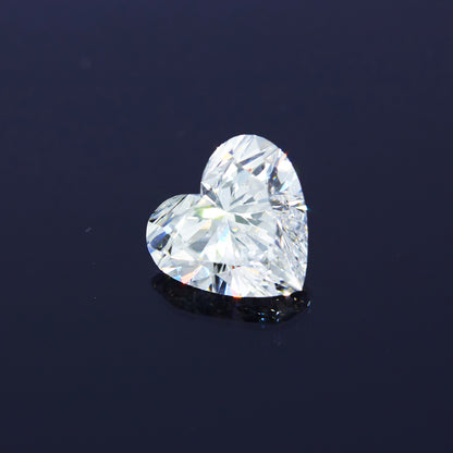 CVD 1 ct-30 ct D color VVS1 clarity, Excellent cut, IGI Certified heart lab-grown diamond